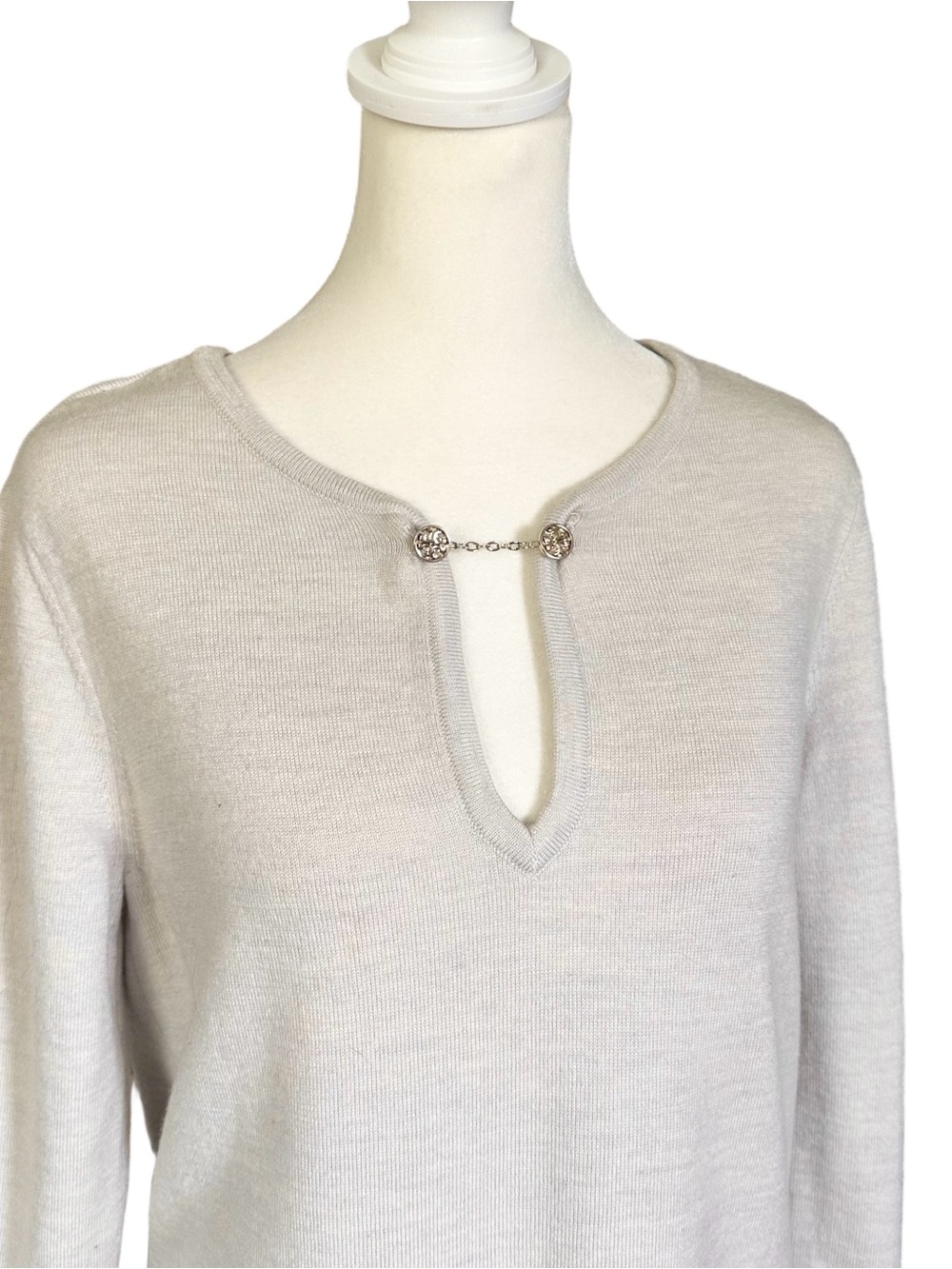 Tory Burch Merino Wool V-Neck Gold Chain Long Sleeve Tunic Sweater Sz Medium - Picture 5 of 11